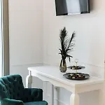 Canvas 1 Hotel